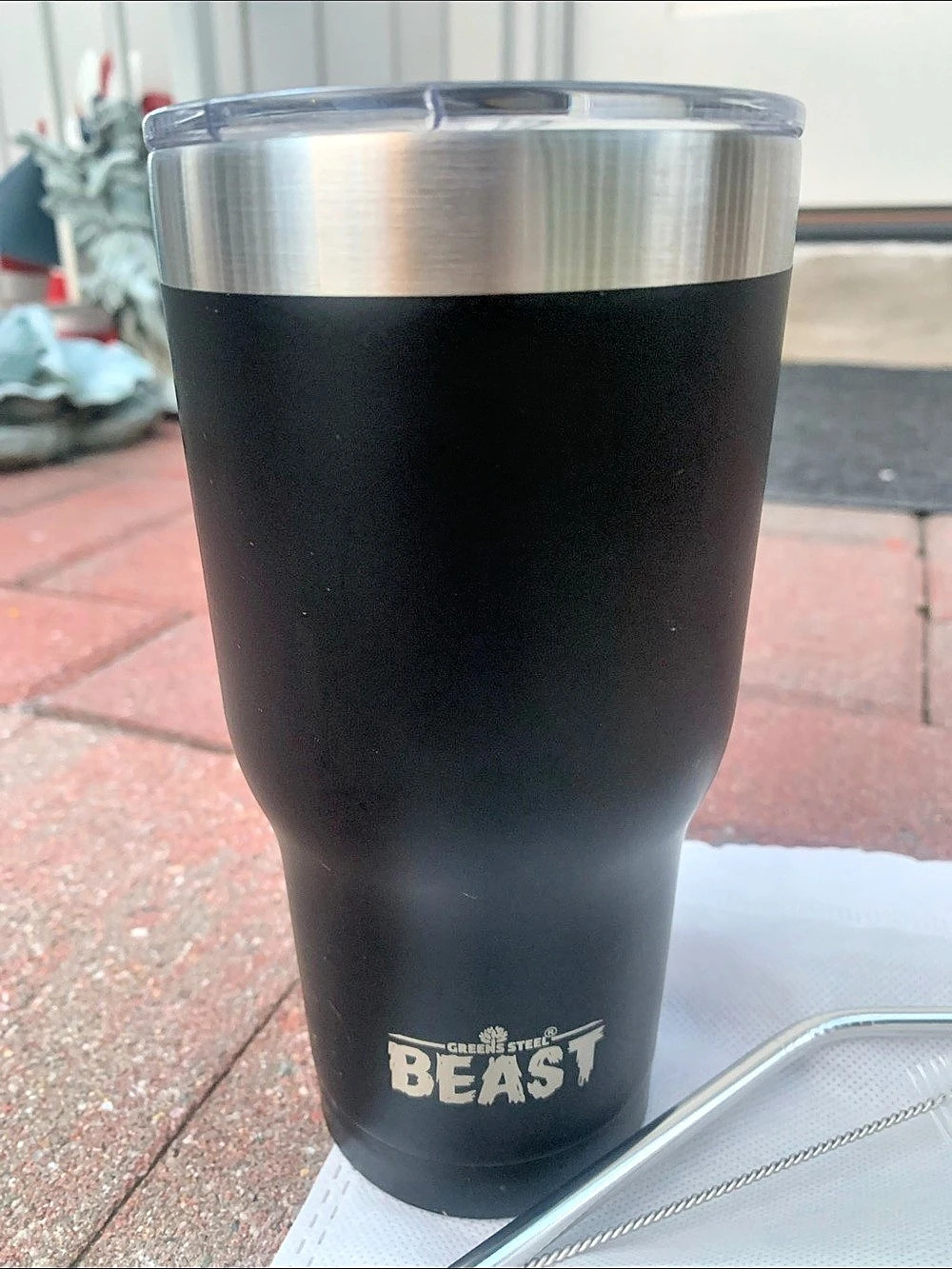 🆕- Green's Steel Insulated Tumbler in Black & Silver Like New